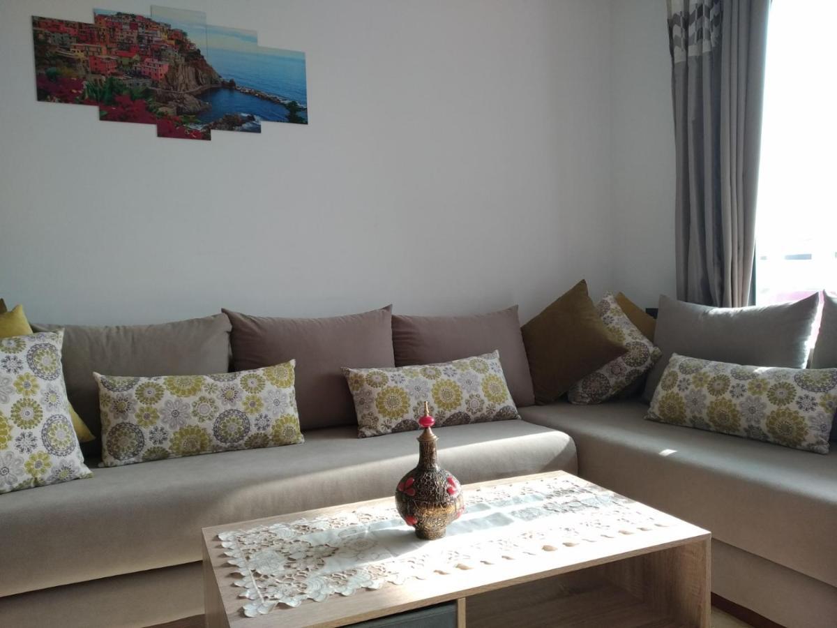 Appartement Très Standing Piscine, + Netflix Agadir