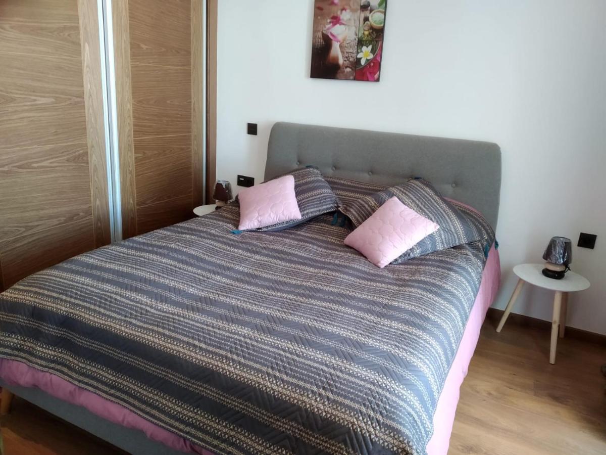Très Standing Piscine, + Netflix Appartement *